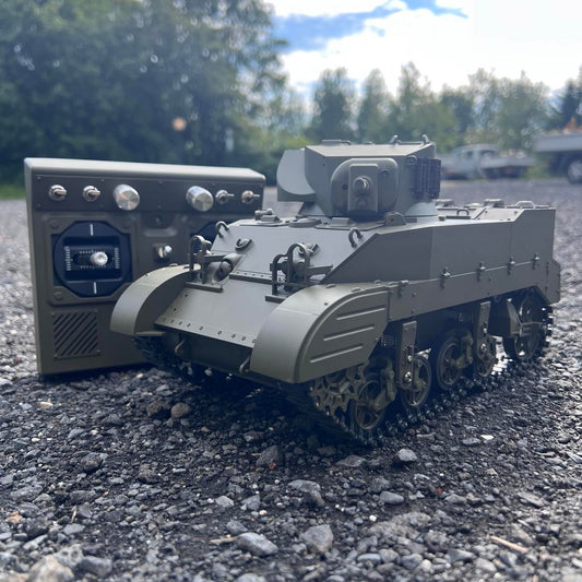 Fjarstýrður skriðdreki – U.S. M5A1 Stuart 1:16