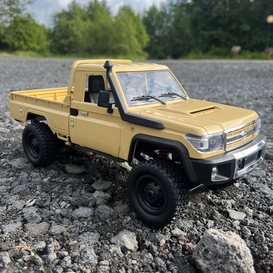Fjarstýrður Landcruiser 79 1:12