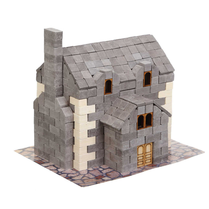Wise Elk® English house