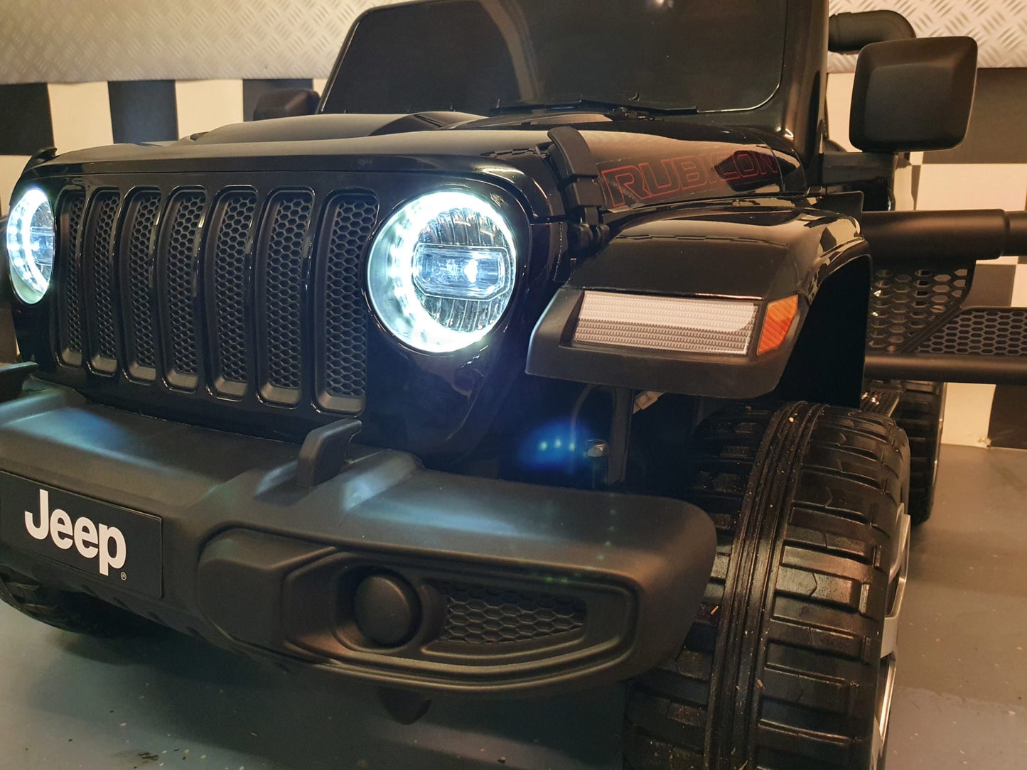 Rafmagnsbíll Fyrir Krakka (Jeep Wrangler)
