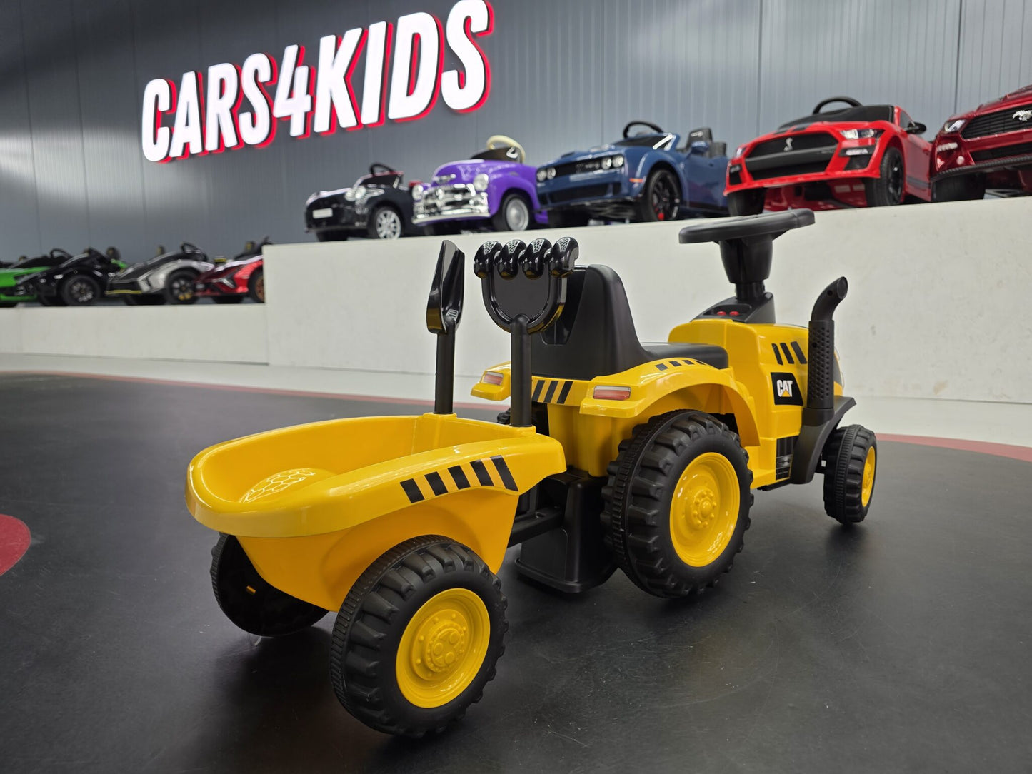 Caterpillar® Sparktraktór með vagn