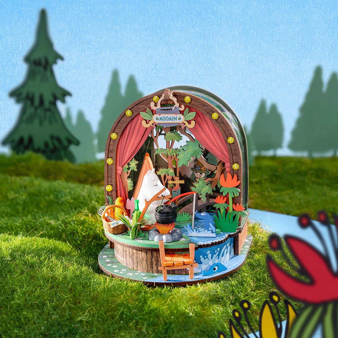 ROLIFE® Þrívíddar viðarpúsl - Moomintroll’s Forest Camp