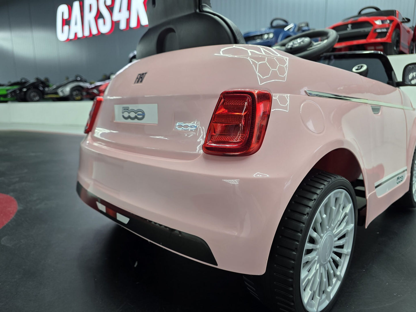 Fiat 500 Rafmagnsbíll fyrir Krakka