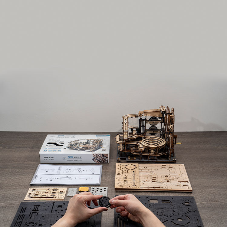 ROLIFE® Þrívíddar viðarpúsl - Marble Night City