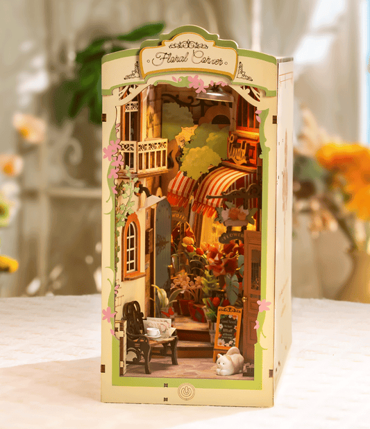 ROLIFE® Þrívíddar viðarpúsl - Bókahorn (Floral Corner)