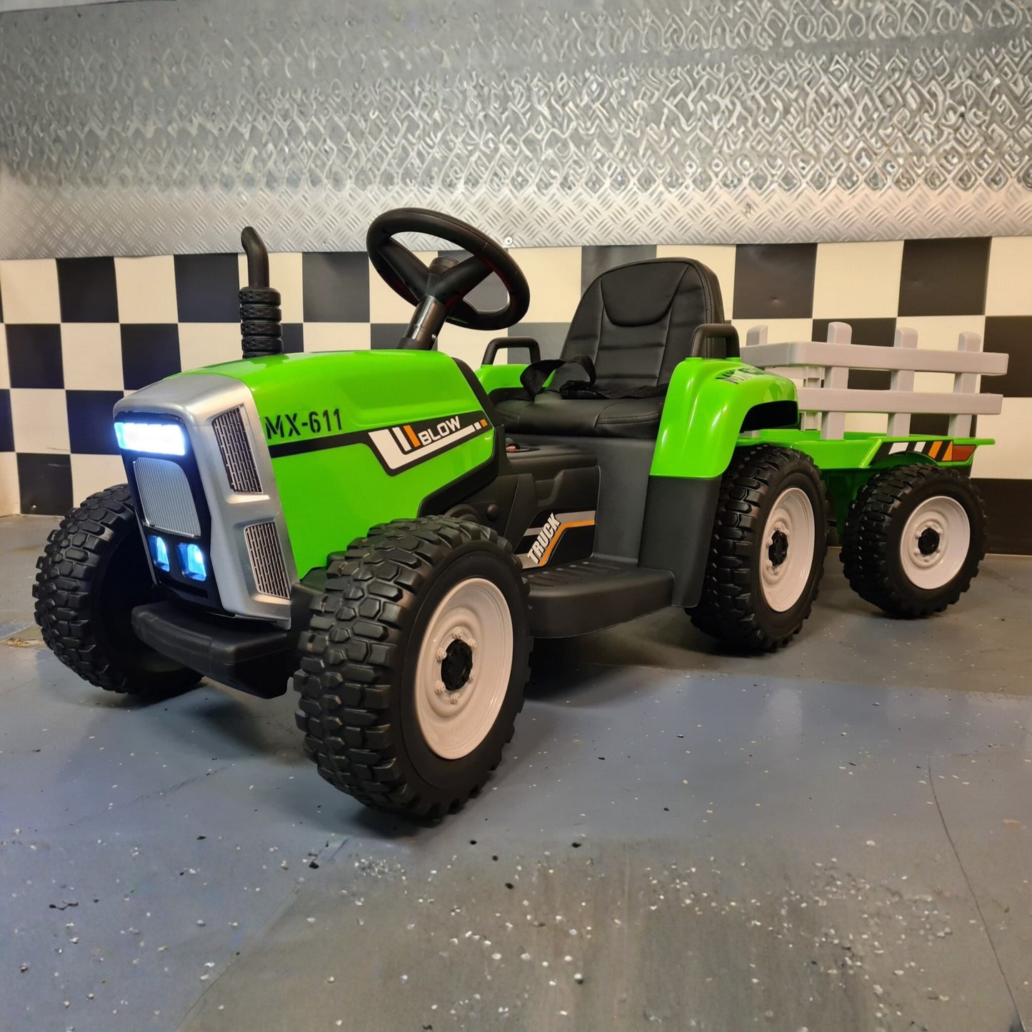 Rafmagnstraktór Fyrir Krakka (með vagn)